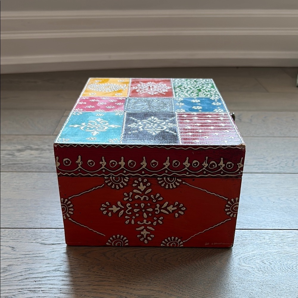 Colorful Decorative Box - Picture 4 of 7